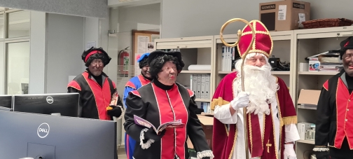 He comes, he comes... Saint Nicholas visiting Clayton of Belgium!